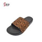 Step FENRO men's slide sandal in tan - top-down footbed view - Sandal n Shoe - Trade